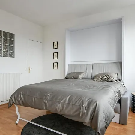 Nice And Modern Studio In Marcq-en-baroeul 10 Min From Lille - Welkeys *