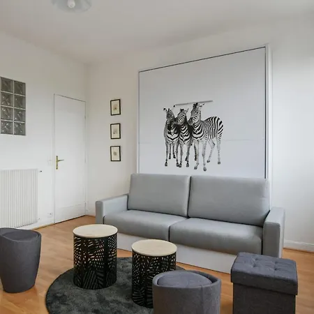 Nice And Modern Studio In Marcq-en-baroeul 10 Min From Lille - Welkeys *